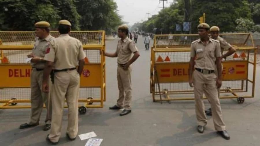 जंतर मंतर प्रोटेस्ट के बीच दिल्ली पुलिस को मिला NSA पावर; पुलिस बोली- 'रूटीन नोटिफिकेशन' जंतर मंतर प्रोटेस्ट के बीच दिल्ली पुलिस को मिला NSA पावर; पुलिस बोली- 'रूटीन नोटिफिकेशन' 