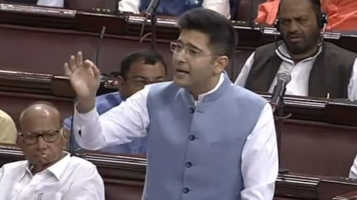 आप ने राघव चड्ढा को राज्यसभा डिप्टी लीडर पद से क्यों हटाया, पार्टी में दरार? आप ने राघव चड्ढा को राज्यसभा डिप्टी लीडर पद से क्यों हटाया, पार्टी में दरार?