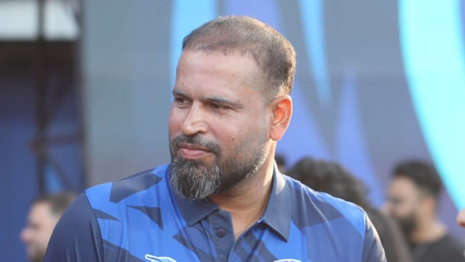 टीएमसी से बगावत करने वाले यूसुफ़ पठान अपने प्लॉट विवाद को लेकर निशाने पर क्यों? टीएमसी से बगावत करने वाले यूसुफ़ पठान अपने प्लॉट विवाद को लेकर निशाने पर क्यों?