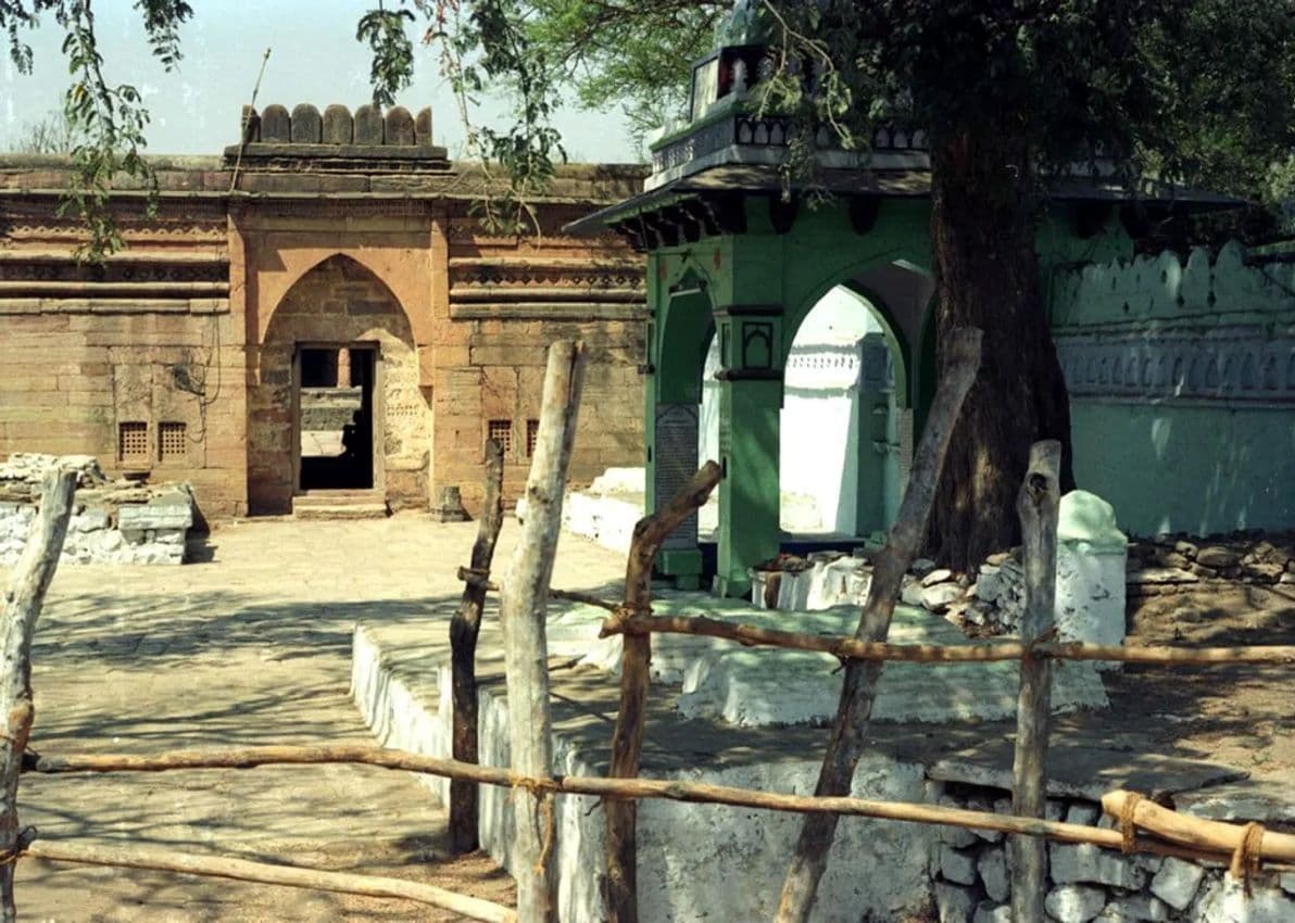 भोजशाला फैसला देने वाले जज के बेटे की सरकारी ‘नियुक्ति’, कांग्रेस भड़की भोजशाला फैसला देने वाले जज के बेटे की सरकारी ‘नियुक्ति’, कांग्रेस भड़की