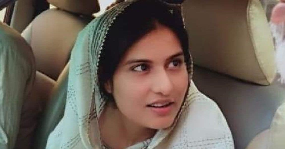 यूपी में पुलिस राजः जनता के लिए प्रदर्शन करने वाली सांसद इकरा हसन समेत 6 पर FIR यूपी में पुलिस राजः जनता के लिए प्रदर्शन करने वाली सांसद इकरा हसन समेत 6 पर FIR