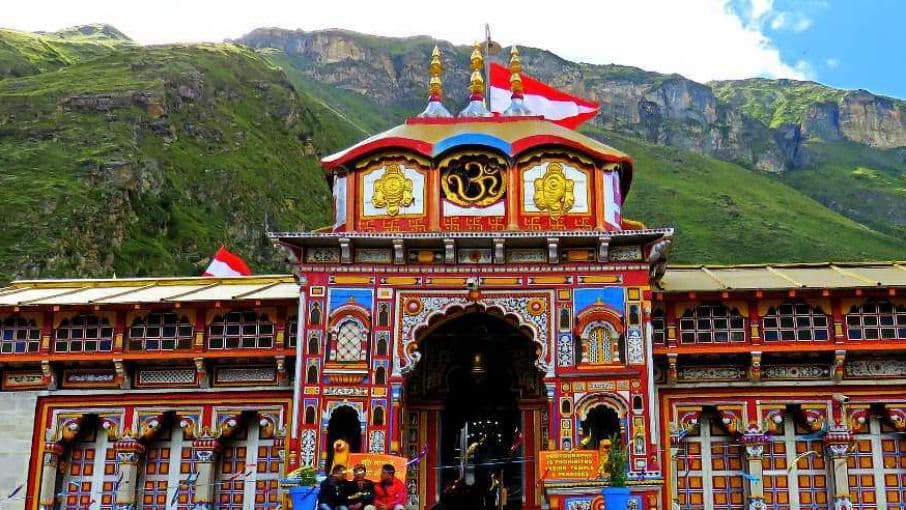 बद्रीनाथ के मंदिर में भी अयोध्या राम मंदिर चढ़ावा चोरी जैसा मामला, जांच का आदेश बद्रीनाथ के मंदिर में भी अयोध्या राम मंदिर चढ़ावा चोरी जैसा मामला, जांच का आदेश