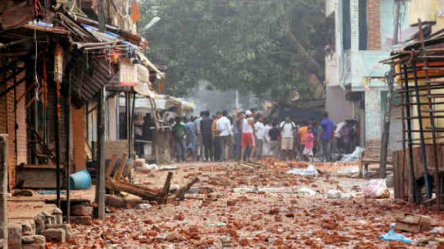 दिल्ली दंगा: हाईकोर्ट ने हेट स्पीच और जामिया पुलिस हिंसा की जांच से जुड़ी याचिकाएं खारिज कीं दिल्ली दंगा: हाईकोर्ट ने हेट स्पीच और जामिया पुलिस हिंसा की जांच से जुड़ी याचिकाएं खारिज कीं