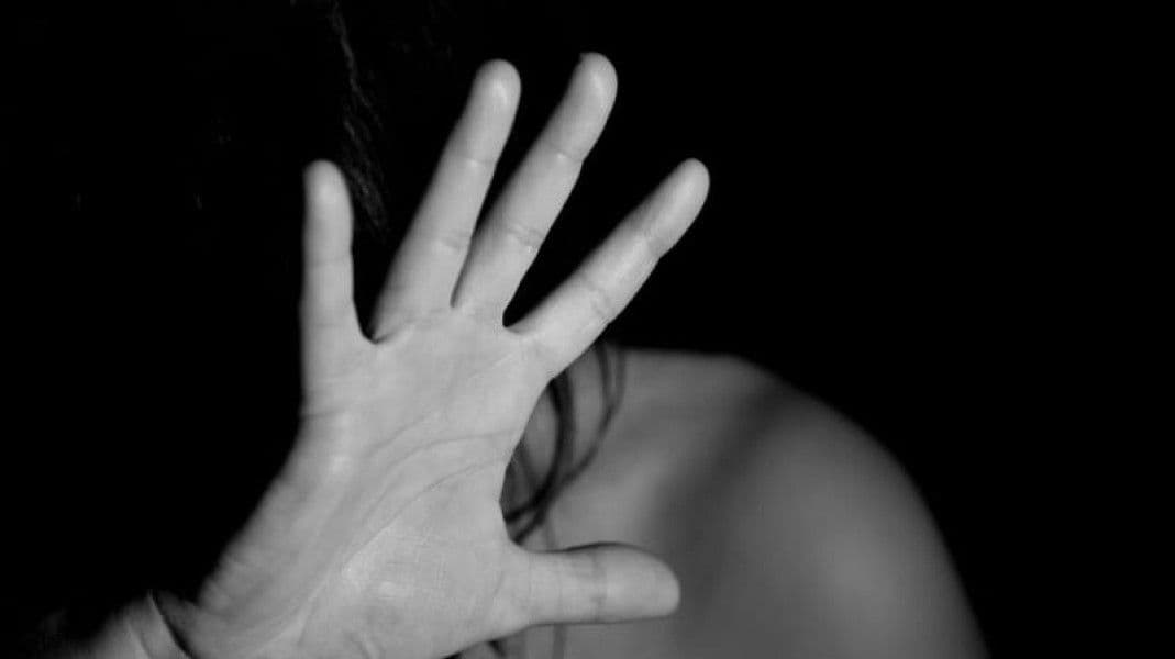 बलात्कारियों को पुरस्कृत करने की राजनीति, क्या यही न्यू नॉर्मल है? बलात्कारियों को पुरस्कृत करने की राजनीति, क्या यही न्यू नॉर्मल है?