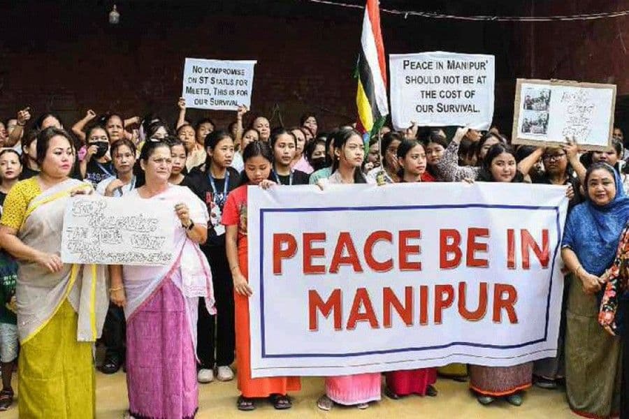 प्रधानमंत्री मोदी के दौरे से अशांत मणिपुर में शांति बहाली की कितनी उम्मीद? प्रधानमंत्री मोदी के दौरे से अशांत मणिपुर में शांति बहाली की कितनी उम्मीद?