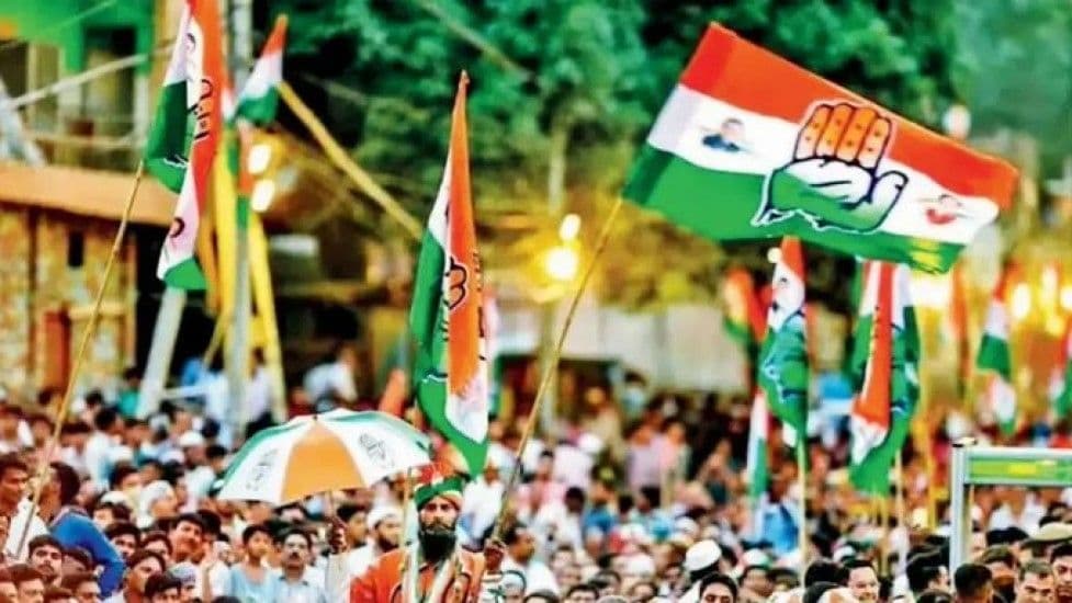 दतिया उपचुनाव में कांग्रेस ने बीजेपी को 6 हजार वोटों से हराया; नरोत्तम मिश्रा का गढ़ नहीं बचा दतिया उपचुनाव में कांग्रेस ने बीजेपी को 6 हजार वोटों से हराया; नरोत्तम मिश्रा का गढ़ नहीं बचा