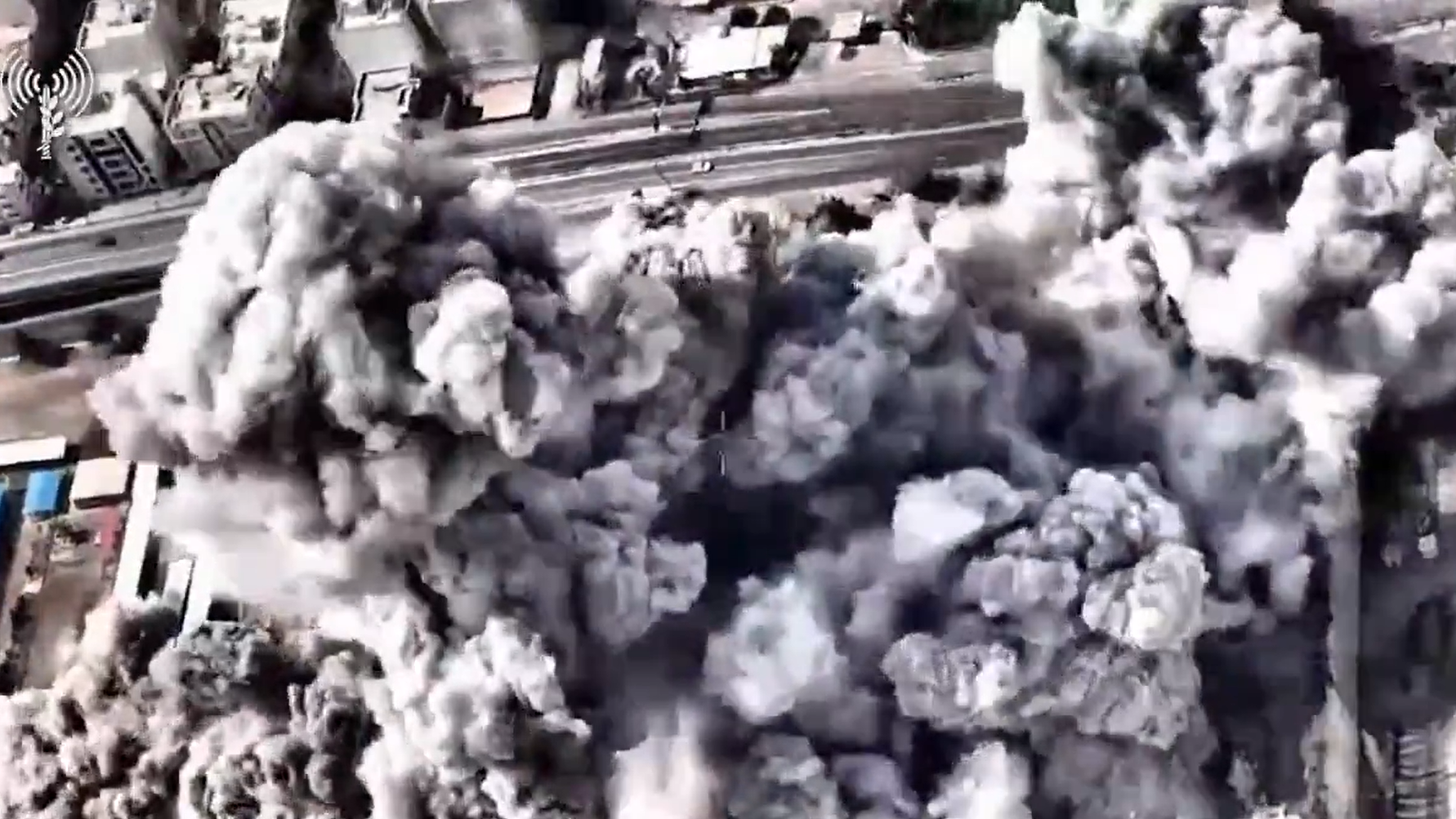 ईरान पर वार: क्या दुनिया में ‘ताक़तवर का उसूल’ लौट आया है? ईरान पर वार: क्या दुनिया में ‘ताक़तवर का उसूल’ लौट आया है?