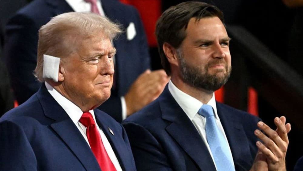 ट्रंप ने अपने दल को पाकिस्तान जाने से रोका, कहा- ईरान कभी भी कॉल कर सकता है ट्रंप ने अपने दल को पाकिस्तान जाने से रोका, कहा- ईरान कभी भी कॉल कर सकता है