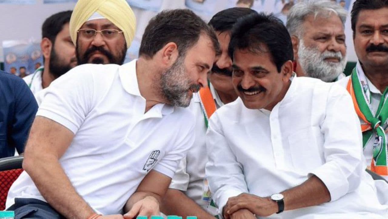 केरल में कौन बनेगा सीएमः ऐलान कल, राहुल नेताओं से मिले, वेणुगोपाल पर सहमति? केरल में कौन बनेगा सीएमः ऐलान कल, राहुल नेताओं से मिले, वेणुगोपाल पर सहमति?