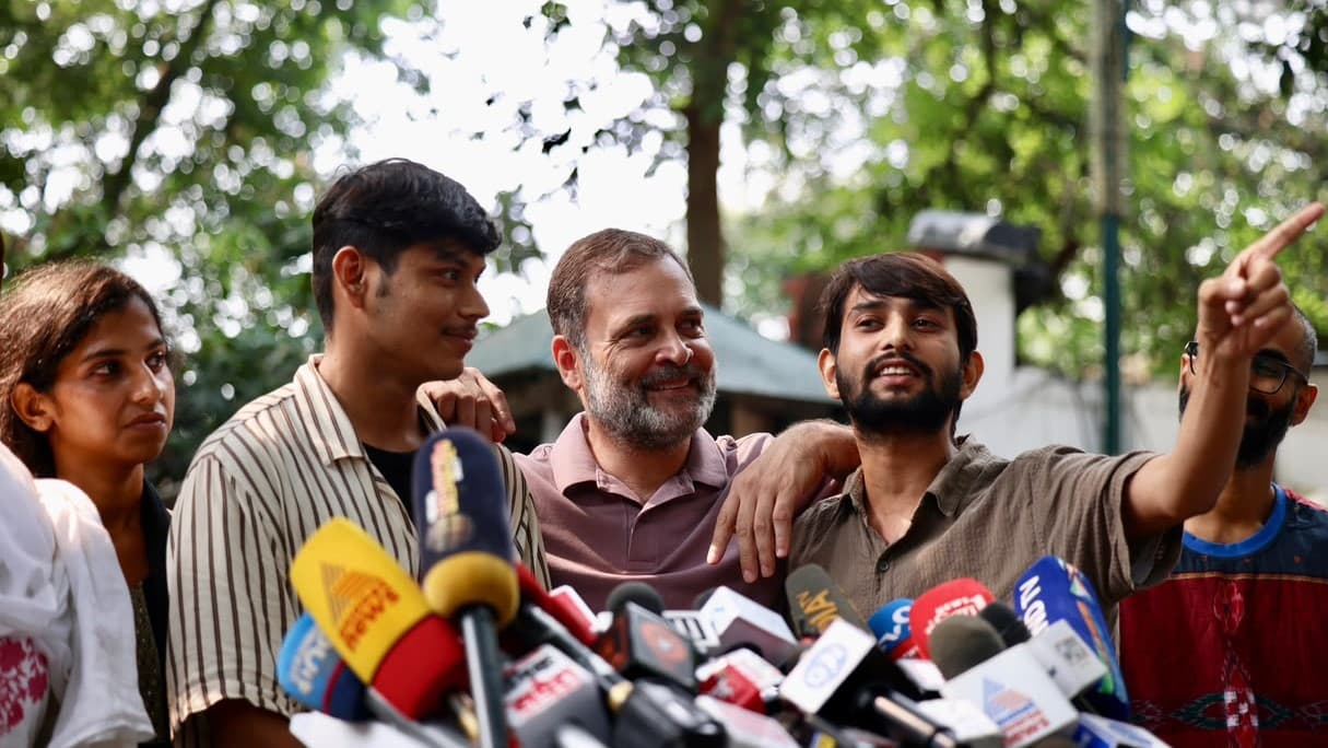 जंतर मंतर प्रोटेस्ट पर पुलिस बर्बरता का वीडियो संभाल कर रखें, सबका हिसाब होगा: राहुल जंतर मंतर प्रोटेस्ट पर पुलिस बर्बरता का वीडियो संभाल कर रखें, सबका हिसाब होगा: राहुल