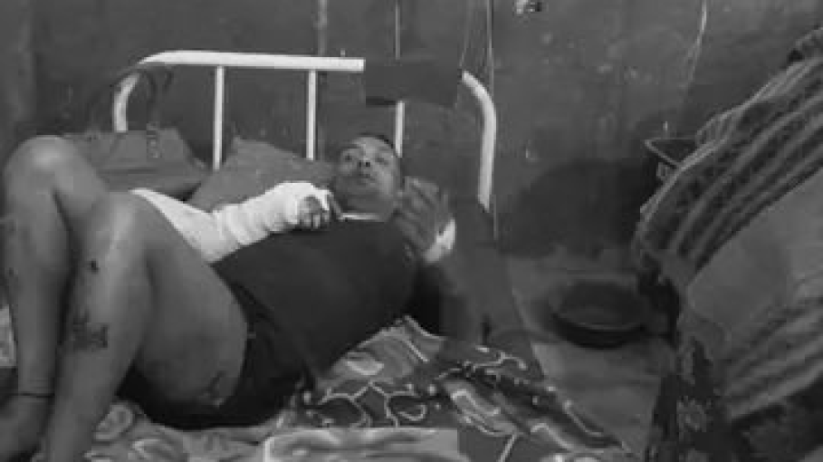 बिहार में लिंचिंग: पिलास से अतहर की उँगलियाँ, कान काटे, रॉड से दागा, यातनाओं से मौत बिहार में लिंचिंग: पिलास से अतहर की उँगलियाँ, कान काटे, रॉड से दागा, यातनाओं से मौत