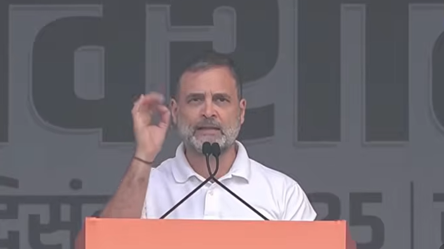 राहुल ने भागवत को हिंदू विरोधी कहा? 'हिंदू की विचारधारा सत्य, भागवत कहते हैं- शक्ति ज़रूरी' राहुल ने भागवत को हिंदू विरोधी कहा? 'हिंदू की विचारधारा सत्य, भागवत कहते हैं- शक्ति ज़रूरी'