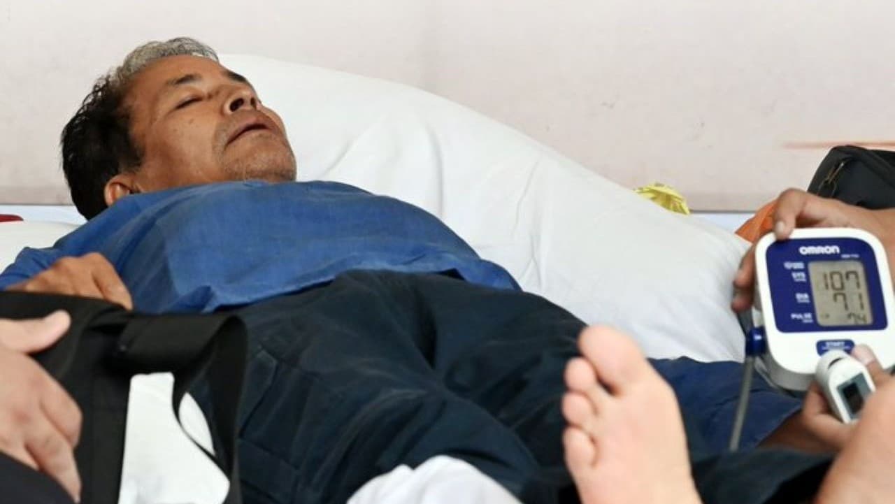 सोनम वांगचुक क्या दो दिन में मर सकते हैं, अदालत फोर्स फीडिंग का आदेश देगी? थरूर ने क्या कहा सोनम वांगचुक क्या दो दिन में मर सकते हैं, अदालत फोर्स फीडिंग का आदेश देगी? थरूर ने क्या कहा