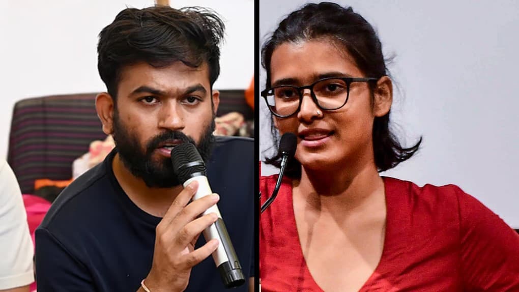 'तिरंगा लहराना अपराध नहीं': दिपके, नेहा बोरा के समर्थन में विपक्ष- मोदी सरकार की आलोचना 'तिरंगा लहराना अपराध नहीं': दिपके, नेहा बोरा के समर्थन में विपक्ष- मोदी सरकार की आलोचना