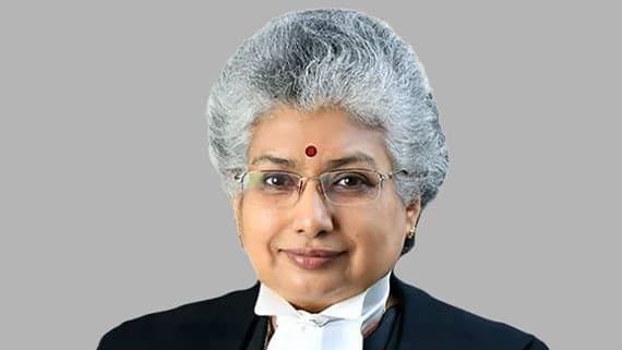 कोर्ट में लंबित केसों पर सरकार चिंतित भी और खुद केसों के ढेर भी लगाती है: जस्टिस नागरत्ना कोर्ट में लंबित केसों पर सरकार चिंतित भी और खुद केसों के ढेर भी लगाती है: जस्टिस नागरत्ना