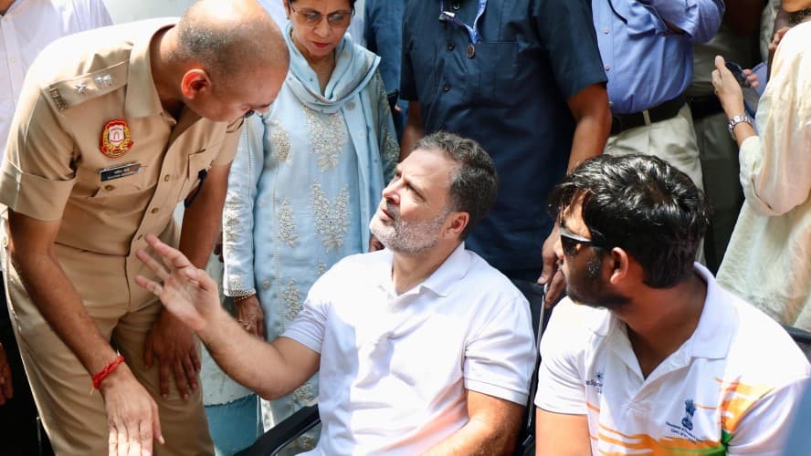 दिल्ली पैलेट गन पीड़ित की FIR दर्ज नहीं करने का आदेश पुलिस को ऊपर से मिला था: राहुल दिल्ली पैलेट गन पीड़ित की FIR दर्ज नहीं करने का आदेश पुलिस को ऊपर से मिला था: राहुल