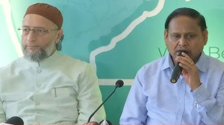 पश्चिम बंगाल में टीएमसी के लिए नया खतरा बनेगा कबीर और ओवैसी का गठजोड़? पश्चिम बंगाल में टीएमसी के लिए नया खतरा बनेगा कबीर और ओवैसी का गठजोड़?