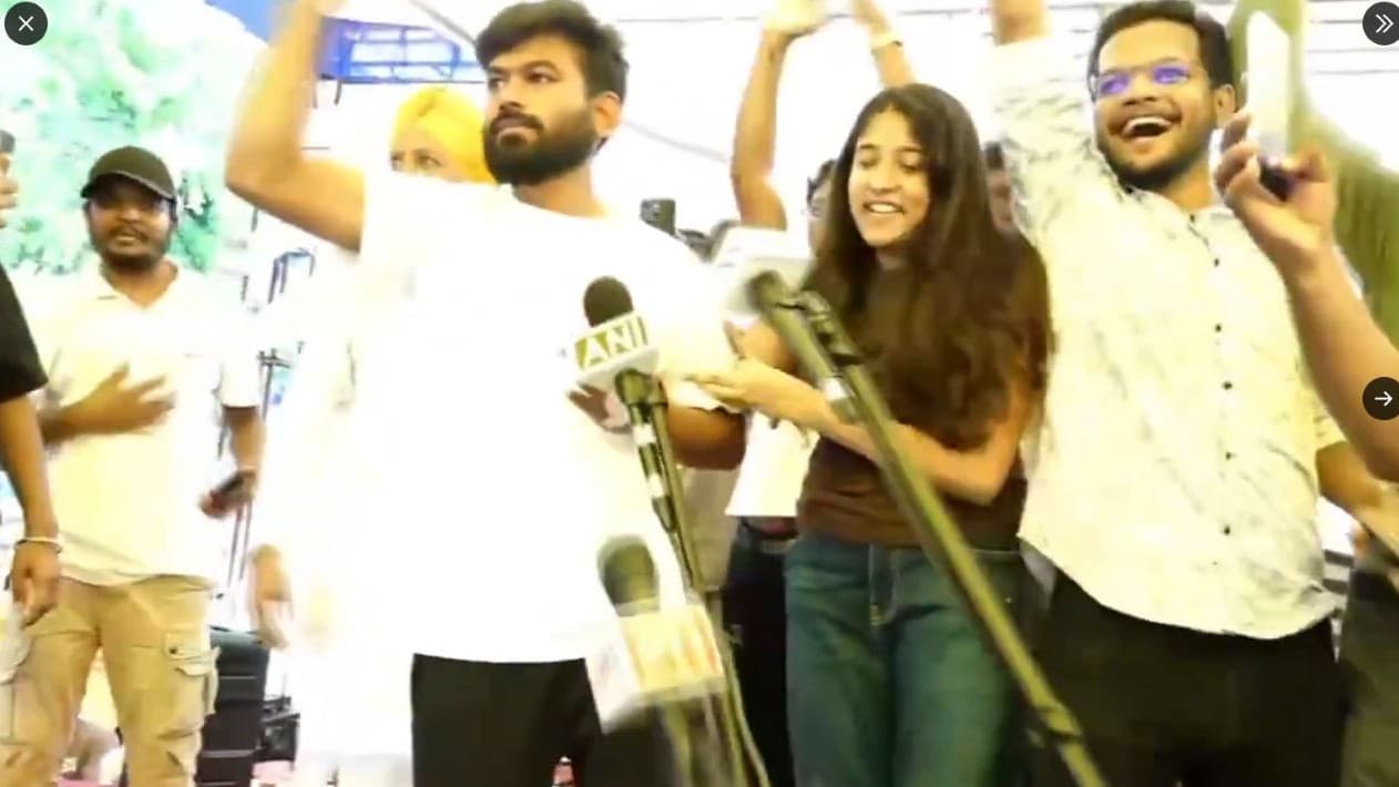 विपक्ष ने कहा- देश के Gen Z की जीत, राहुल बोले- सरकार को हटाने का समय आ गया विपक्ष ने कहा- देश के Gen Z की जीत, राहुल बोले- सरकार को हटाने का समय आ गया