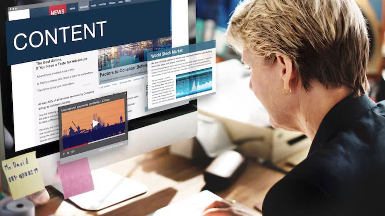 वेब कंटेंट की निगरानी? सुप्रीम कोर्ट ने कहा 'किसी को तो जवाबदेह होना पड़ेगा' वेब कंटेंट की निगरानी? सुप्रीम कोर्ट ने कहा 'किसी को तो जवाबदेह होना पड़ेगा'