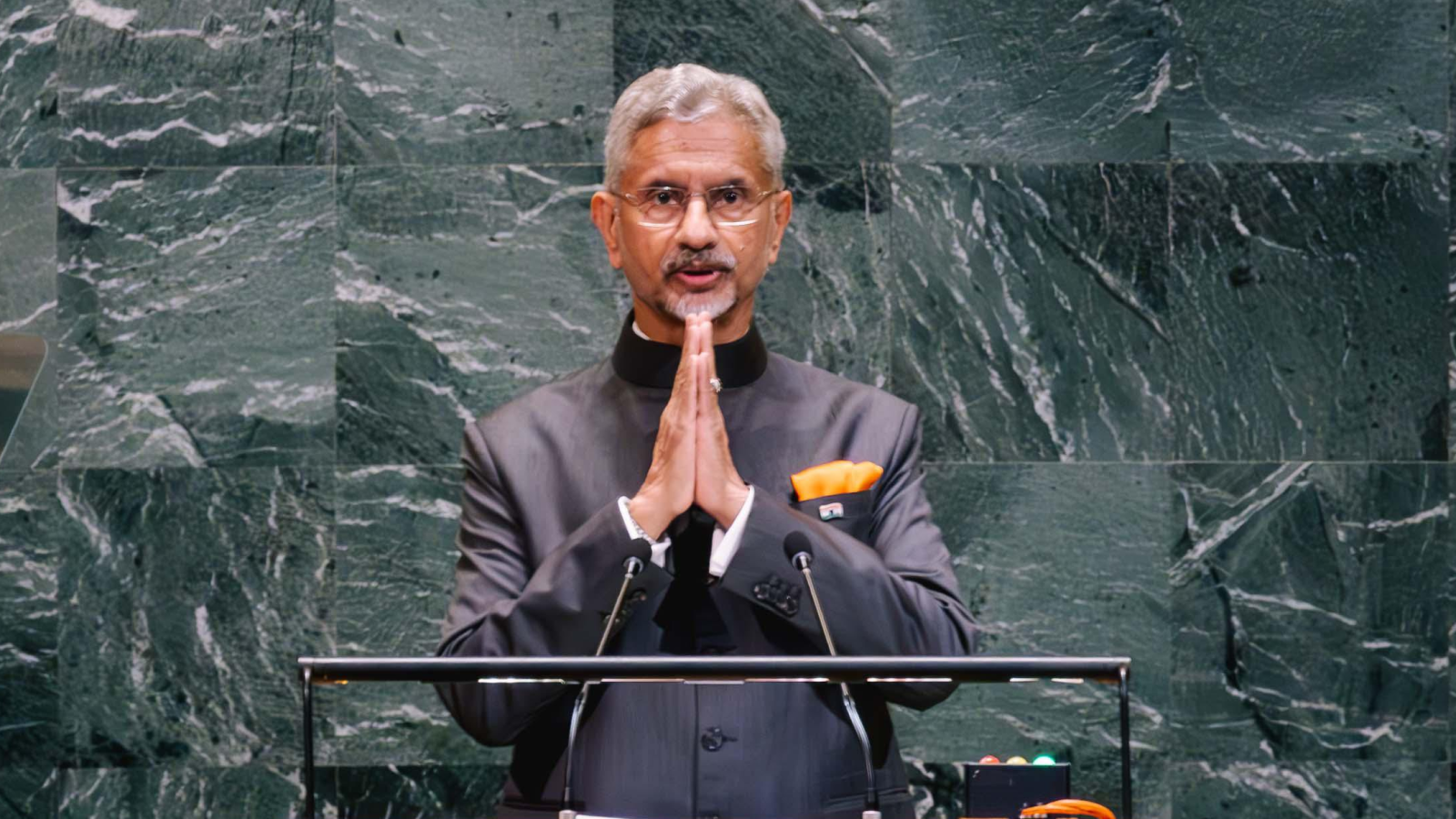 विदेश नीति: हिसाब और विरासत- ताक़त पाना और ताक़त बनाना विदेश नीति: हिसाब और विरासत- ताक़त पाना और ताक़त बनाना
